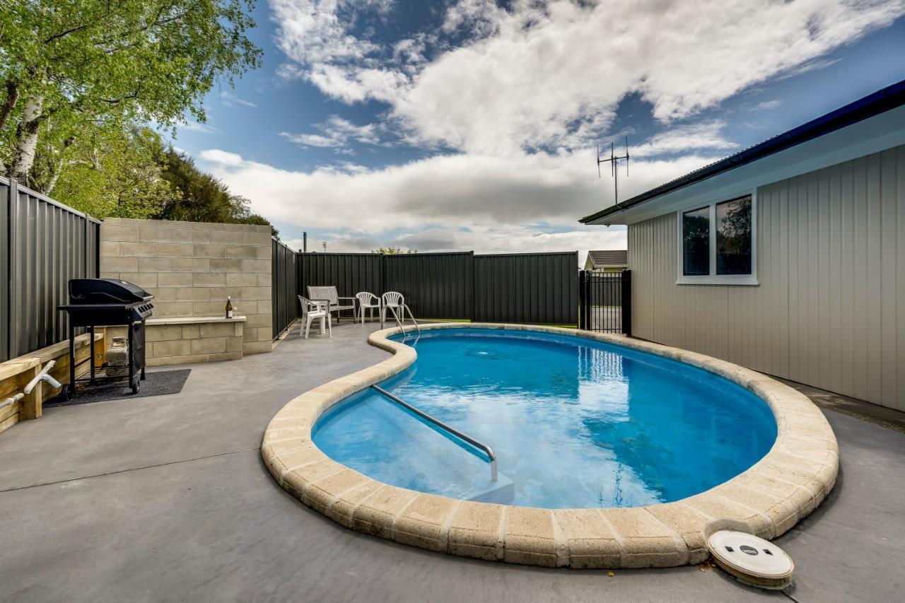 Belmont Pool Paradise - Havelock North Home Exterior photo